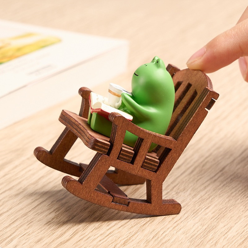 Miniatura de Sapo Fofo em Resi - Office Furniture Brand avaliação e preço