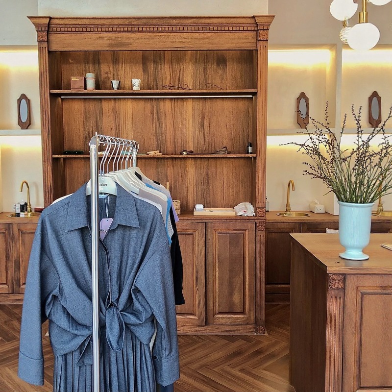 Loja de roupas checkout página - Office Furniture Buyers avaliação e preço